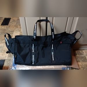SUPREME FW22 BOOKBAGS AND DUFFLE/TOTE $250.⁰⁰each or 550.⁰⁰ for all